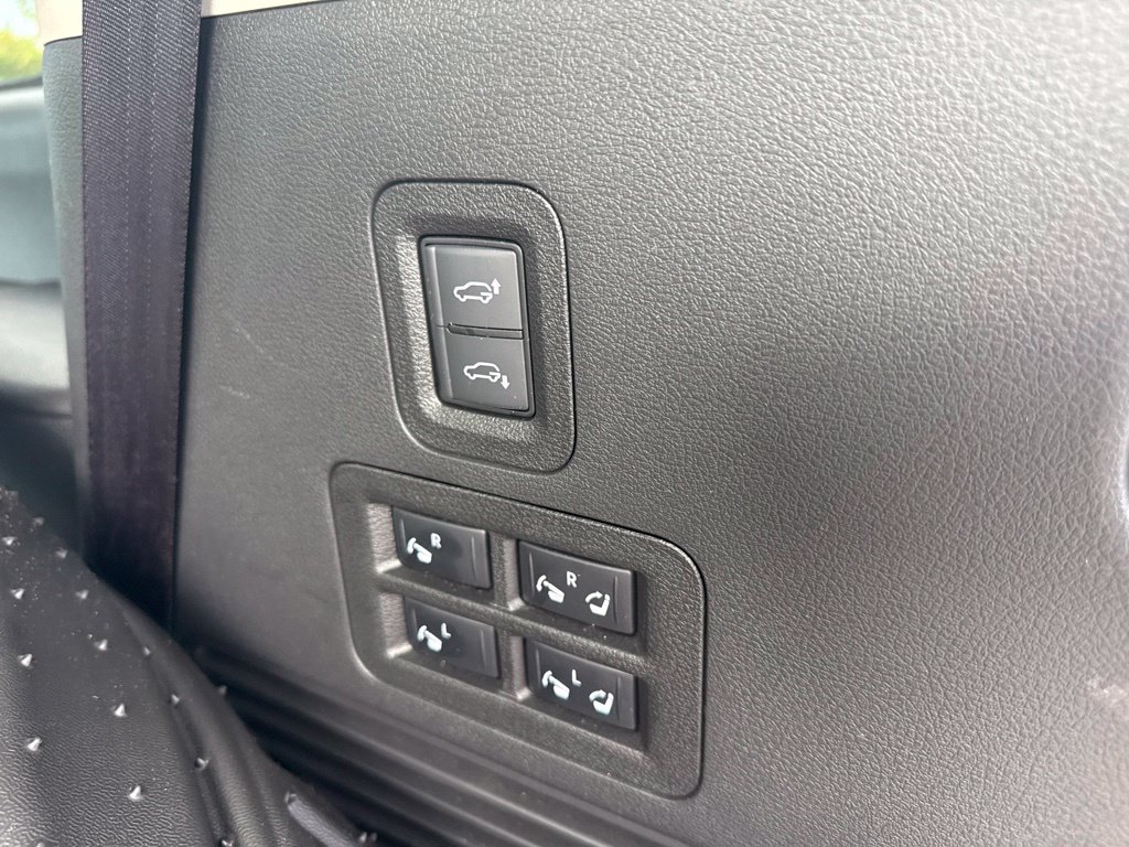 Used 2025 INFINITI QX80 Sensory w/ Exterior Package AWD/4WD image 19