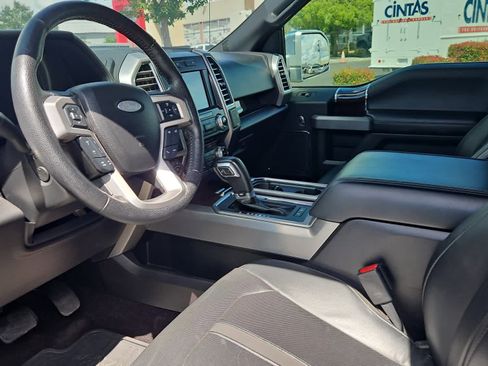 Used 2016 Ford F150 Platinum w/ Equipment Group 701A Luxury image 14