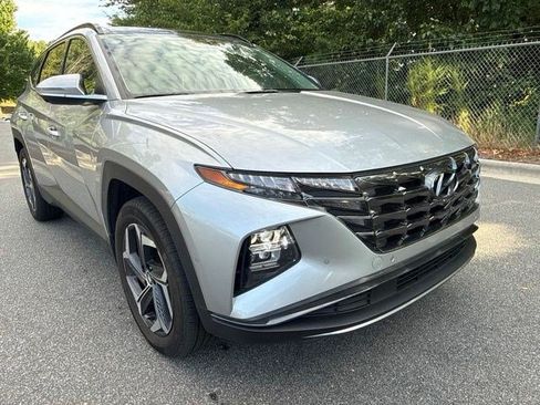 Used 2024 Hyundai Tucson Limited AWD/4WD image 3