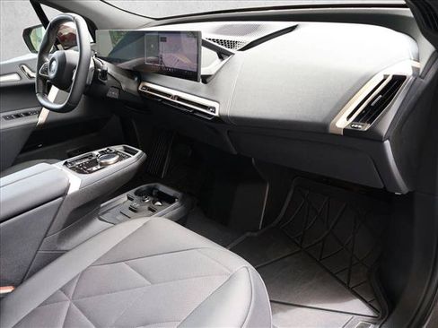 Certified 2024 BMW iX xDrive50 w/ Premium Package AWD/4WD image 24