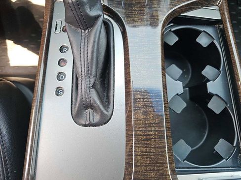 Used 2010 Acura MDX w/ Technology & Entertainment image 19