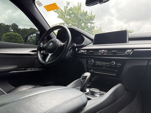 Used 2019 BMW X6 sDrive35i RWD image 6