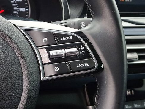 Used 2023 Kia Seltos S image 25