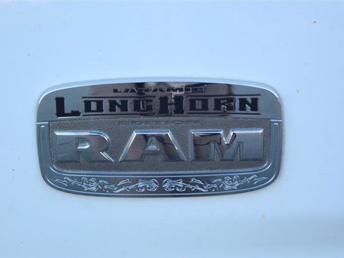 Used 2015 RAM 1500 Laramie Longhorn w/ Convenience Group AWD/4WD image 10