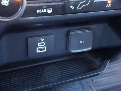 Used 2023 Ford F350 XLT AWD/4WD image 26