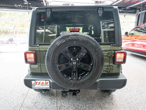 Used 2021 Jeep Wrangler Unlimited Sport w/ Technology Group AWD/4WD image 3
