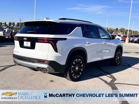 New 2026 Chevrolet Traverse LT w/ Sun and Wheel Package image 9