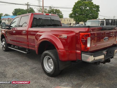 Used 2017 Ford F350 Lariat w/ Lariat Ultimate Package image 5