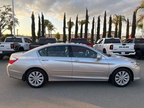 Used 2015 Honda Accord EX-L image 9