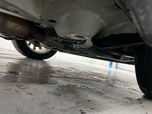 Used 2020 Buick Enclave Essence image 34