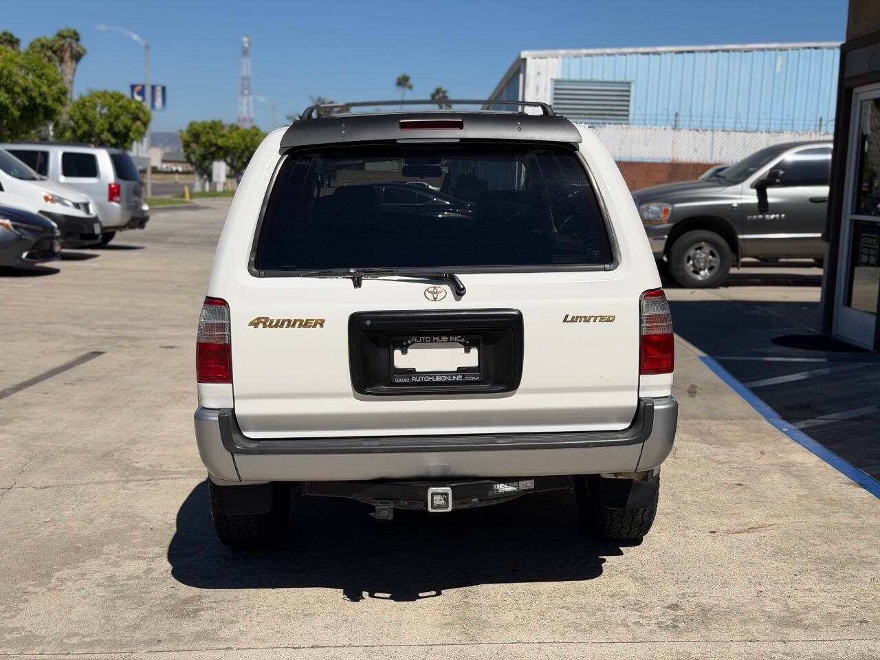 Used 1999 Toyota 4Runner Limited w/ Upgrade Value Pkg 5 RWD image 9