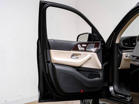 Used 2020 Mercedes-Benz GLE 350 w/ AMG Line Exterior image 36