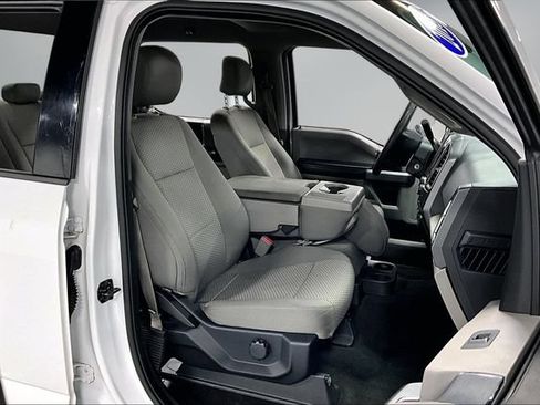 Used 2015 Ford F150 XLT RWD image 25