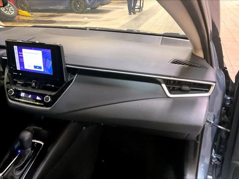 Used 2023 Toyota Corolla LE image 13