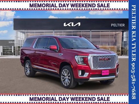 Used 2021 GMC Yukon XL Denali w/ Denali Ultimate Package AWD/4WD image 1