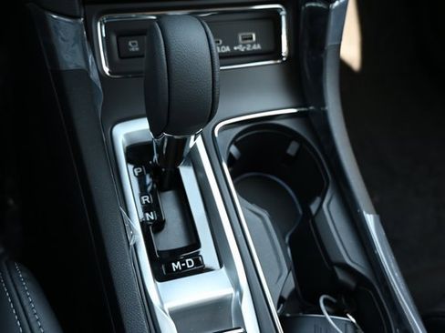 New 2025 Subaru Ascent Limited image 26