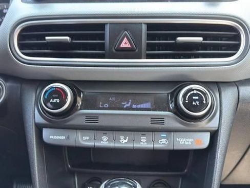 Used 2018 Hyundai Kona Limited AWD/4WD image 16