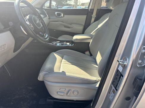 Used 2023 Kia Sorento SX Prestige AWD/4WD image 9