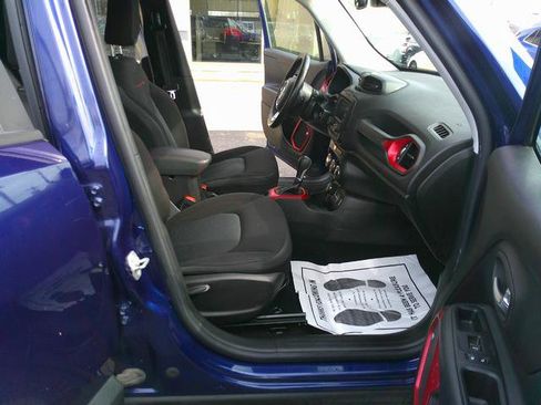 Used 2016 Jeep Renegade Trailhawk w/ Popular Equipment Group image 6