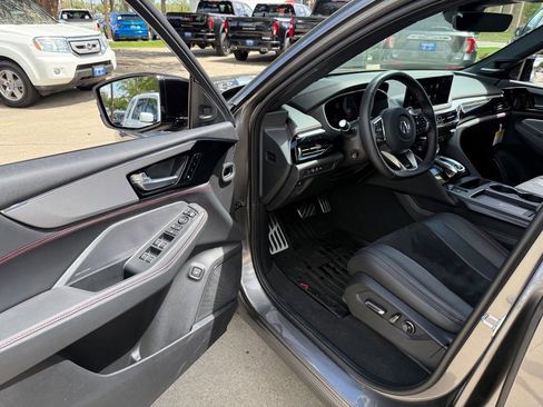 Used 2026 Acura MDX A-Spec AWD/4WD image 13