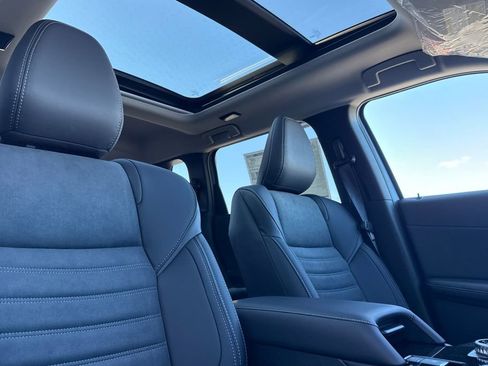 New 2026 Mitsubishi Outlander SE AWD/4WD image 17