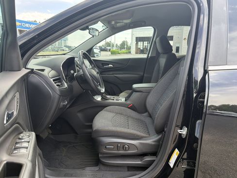 Used 2022 Chevrolet Equinox LT AWD/4WD image 14