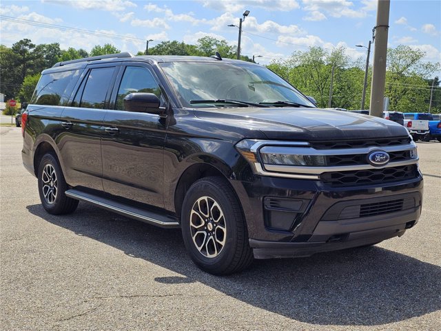 Used 2023 Ford Expedition Max XLT AWD/4WD image 11
