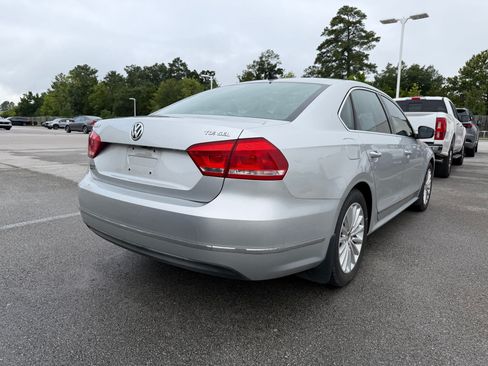 Used 2014 Volkswagen Passat TDI SEL Premium FWD image 6
