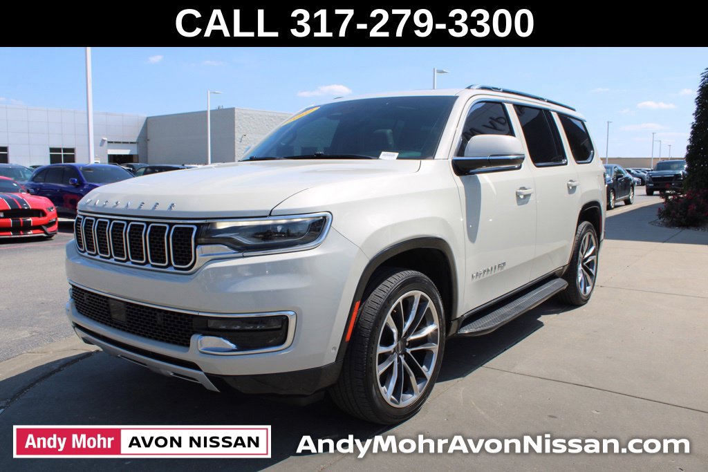 Used 2022 Jeep Wagoneer Series II w/ Premium Group I AWD/4WD image 3