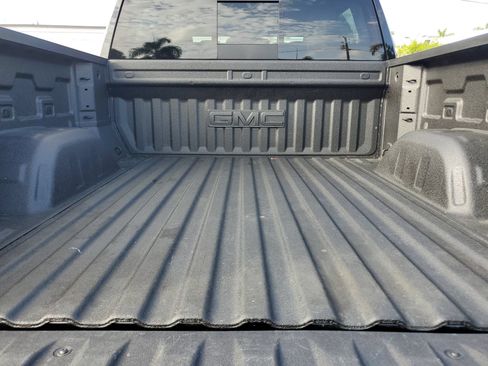 Used 2026 GMC Sierra 1500 Denali AWD/4WD image 8