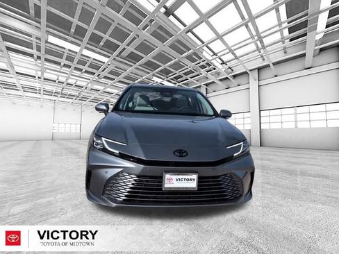 Used 2026 Toyota Camry XLE w/ Premium Plus Package AWD/4WD image 8