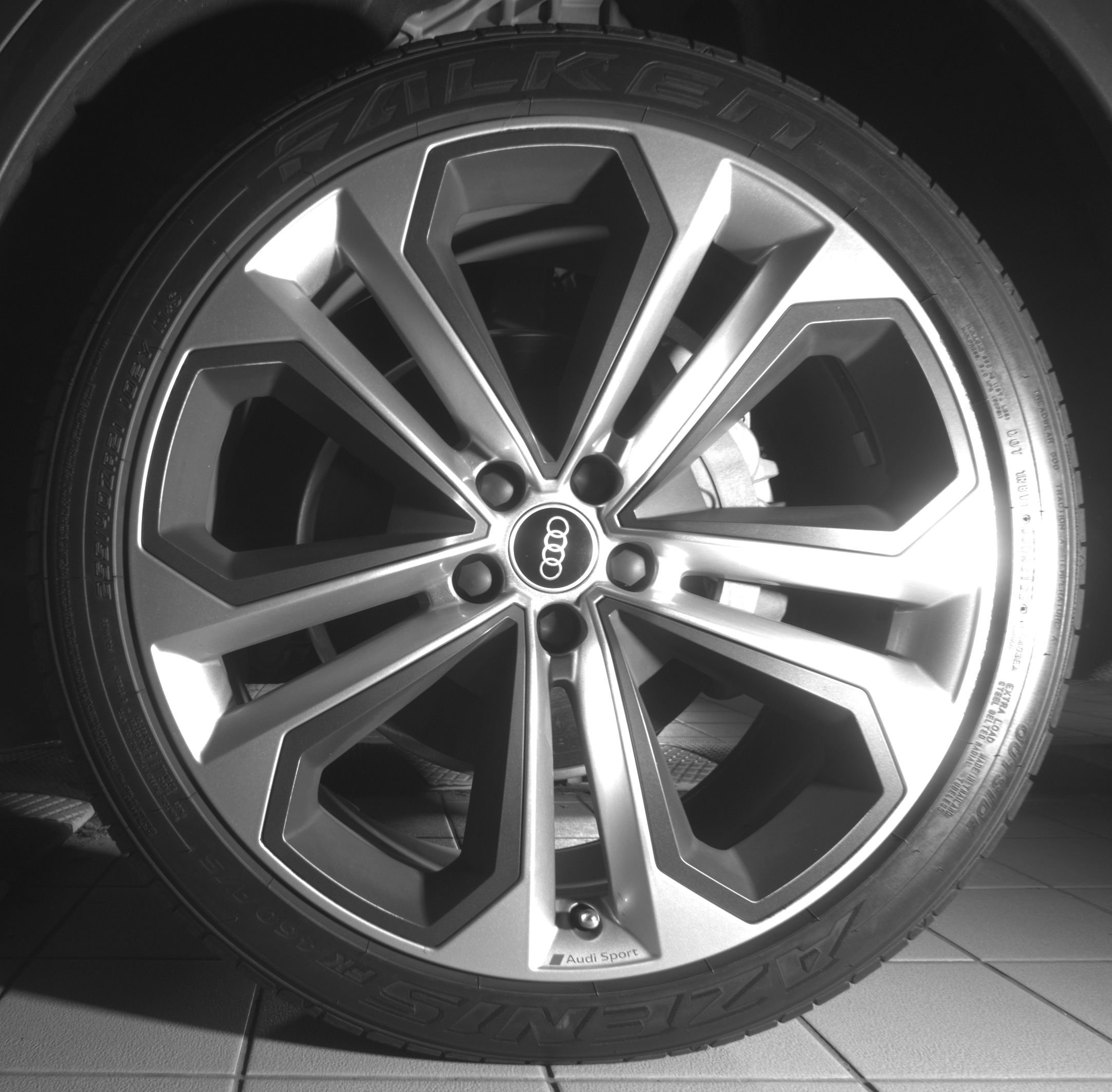 Used 2022 Audi Q5 2.0T Prestige w/ Prestige Package AWD/4WD image 28