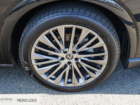 Certified 2025 Lexus RX 450h AWD w/ Luxury Package image 9