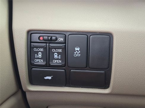 Used 2012 Honda Odyssey EX-L image 34
