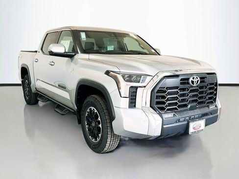 New 2026 Toyota Tundra SR5 w/ TRD Off-Road Premium Package AWD/4WD image 3