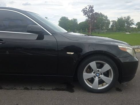Used 2006 BMW 530xi Sedan AWD/4WD image 4