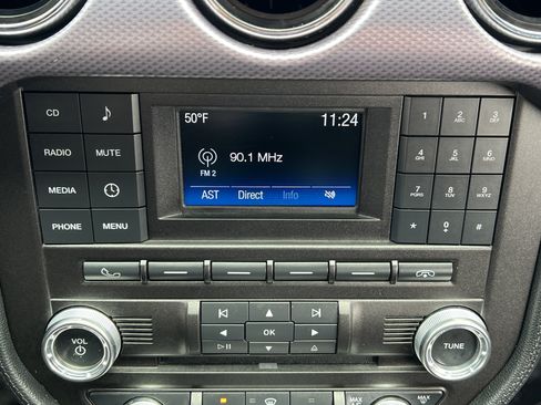 Used 2017 Ford Mustang GT w/ Black Accent Package RWD image 30