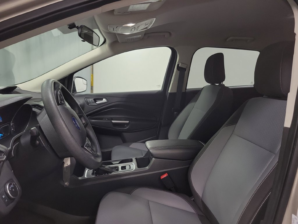 Used 2018 Ford Escape SE AWD/4WD image 16