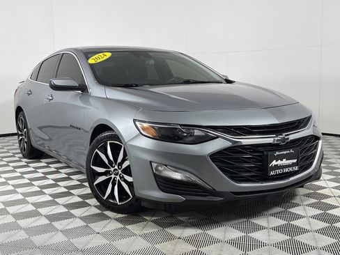 Used 2024 Chevrolet Malibu RS image 2