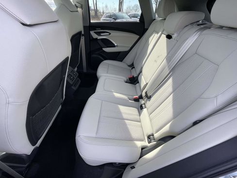 New 2025 Audi Q5 Premium Plus image 14