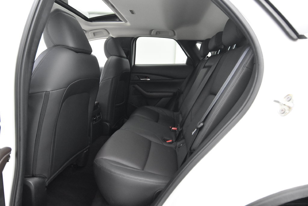 Used 2021 MAZDA CX-30 AWD 2.5 S w/ Premium Package image 26