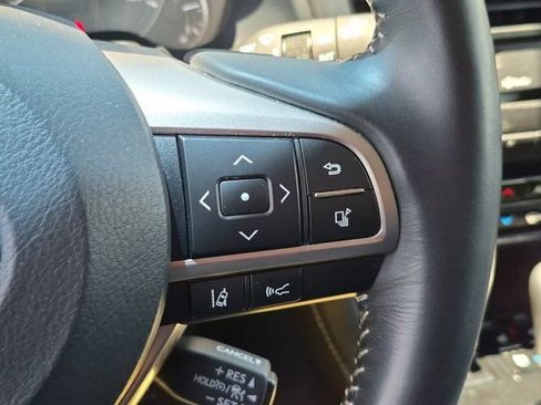 Used 2018 Lexus RX 350L Luxury w/ Cold Area Package (CT) FWD image 19