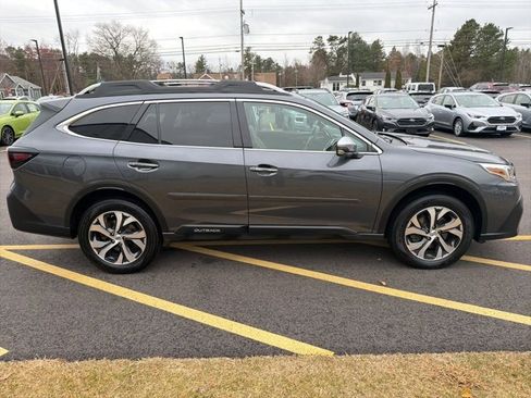 Used 2021 Subaru Outback Touring XT image 4