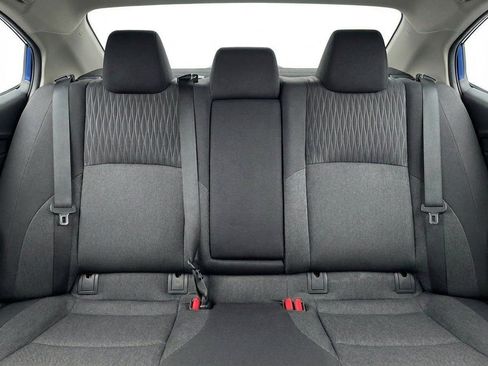 Used 2025 Toyota Camry LE FWD image 18