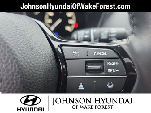 Used 2023 Honda HR-V EX-L image 25