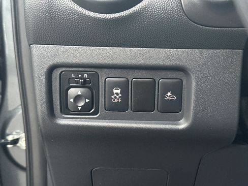 Used 2024 Mitsubishi Mirage ES image 31