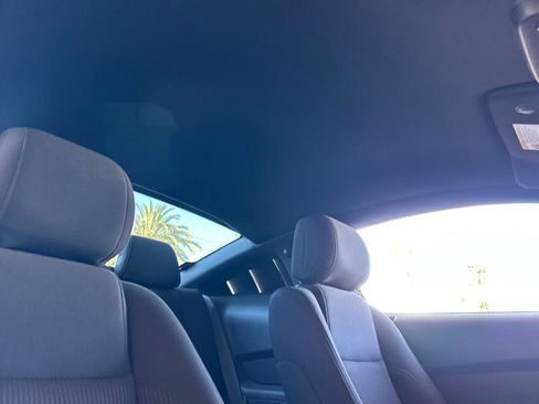 Used 2012 Ford Mustang GT RWD image 16