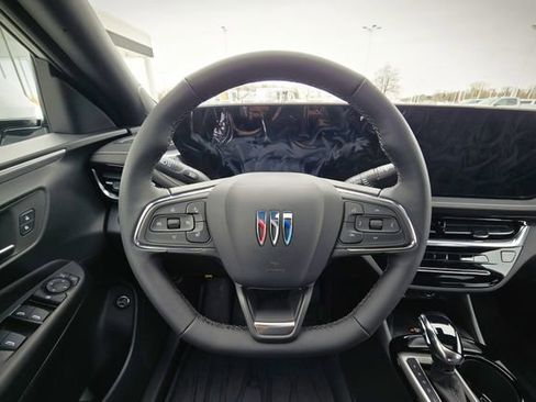 New 2026 Buick Envista Avenir FWD image 20