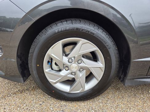 Certified 2025 Hyundai Sonata SE FWD image 26