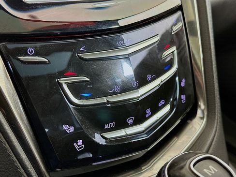 Used 2019 Cadillac CTS Luxury image 24